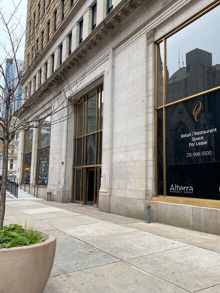 More Photos Of 1401 Arch St, Philadelphia Apartments For Lease