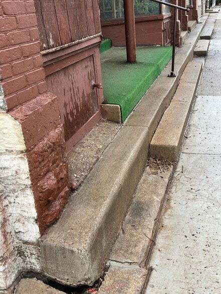 More Photos Of 2 Tayco St, Menasha Multifamily For Sale