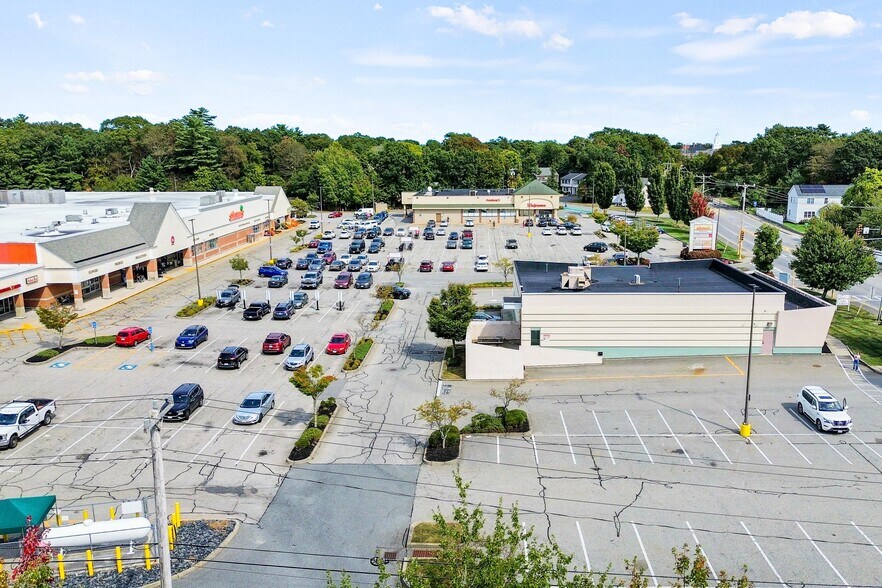 More Photos Of 121-137 Marion Rd, Wareham Unknown For Lease