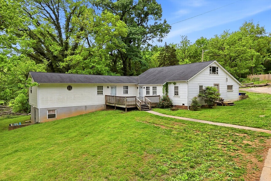 More Photos Of 601 N Chilhowee Dr, Knoxville Multifamily For Sale