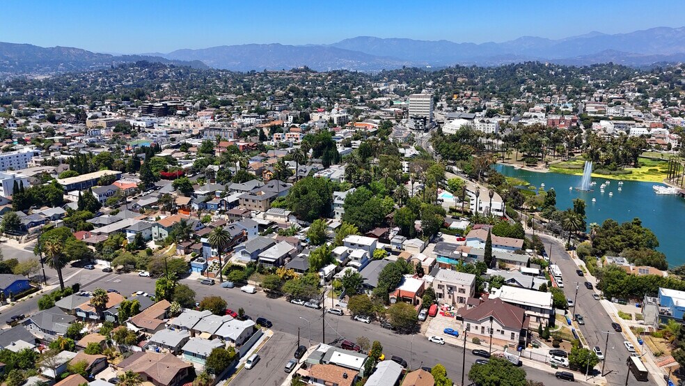More Photos Of 1727 Bellevue Ave, Los Angeles Apartments For Sale