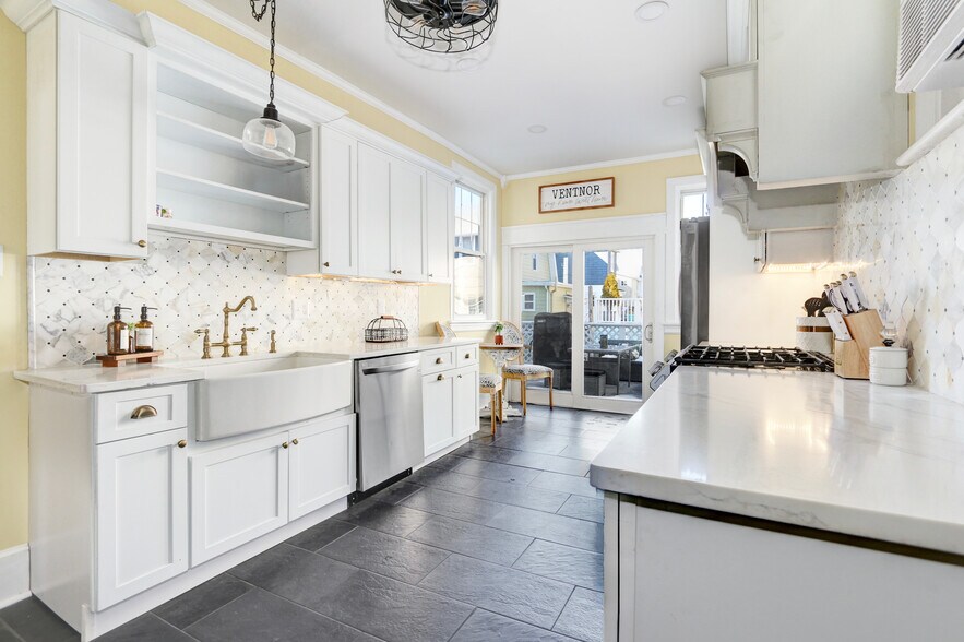 More Photos Of 5003 Ventnor Ave, Ventnor City Hospitality For Sale