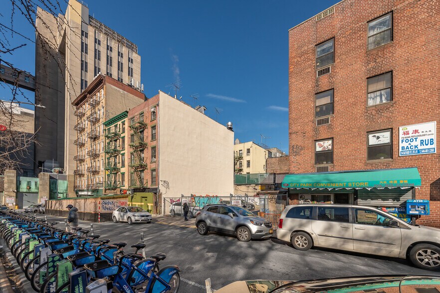 More Photos Of 98-100 Bayard St, New York Land For Sale