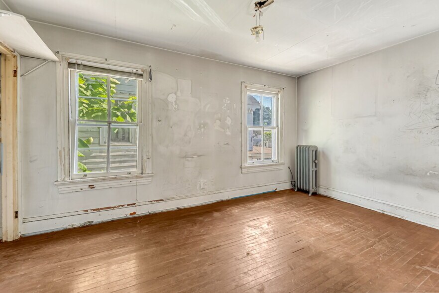 More Photos Of 177 East Ave, Bridgeton Apartments For Sale