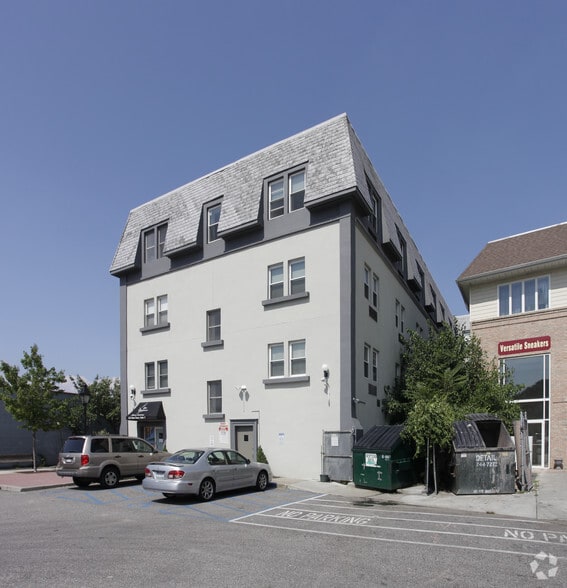 More Photos Of 202 Main St, Port Jefferson Apartments For Sale