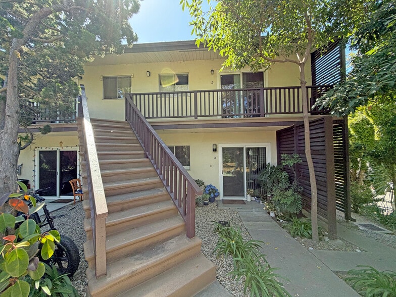 More Photos Of 1226 N Salsipuedes St, Santa Barbara Apartments For Sale