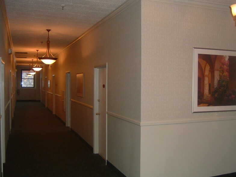 More Photos Of 321 Millburn Ave, Millburn Storefront Retail Office For Lease