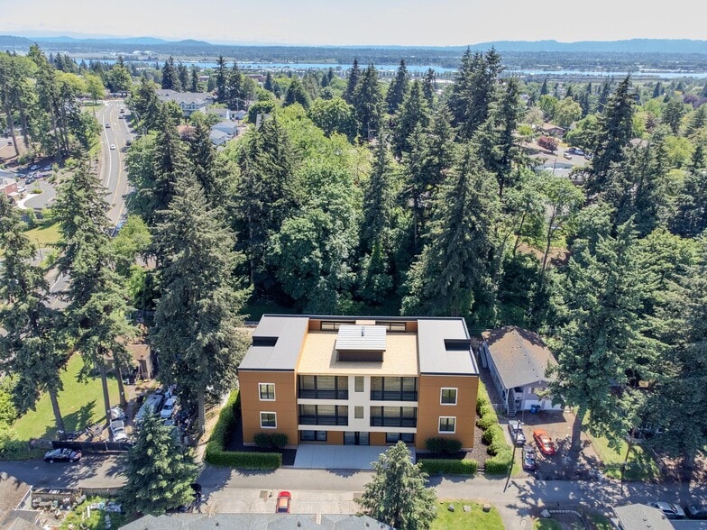 More Photos Of 2713 E 19th St, Vancouver Apartments For Sale