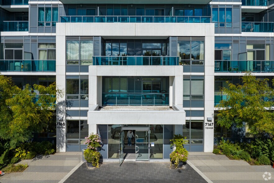 More Photos Of 7181 Yonge St, Markham Apartments For Lease