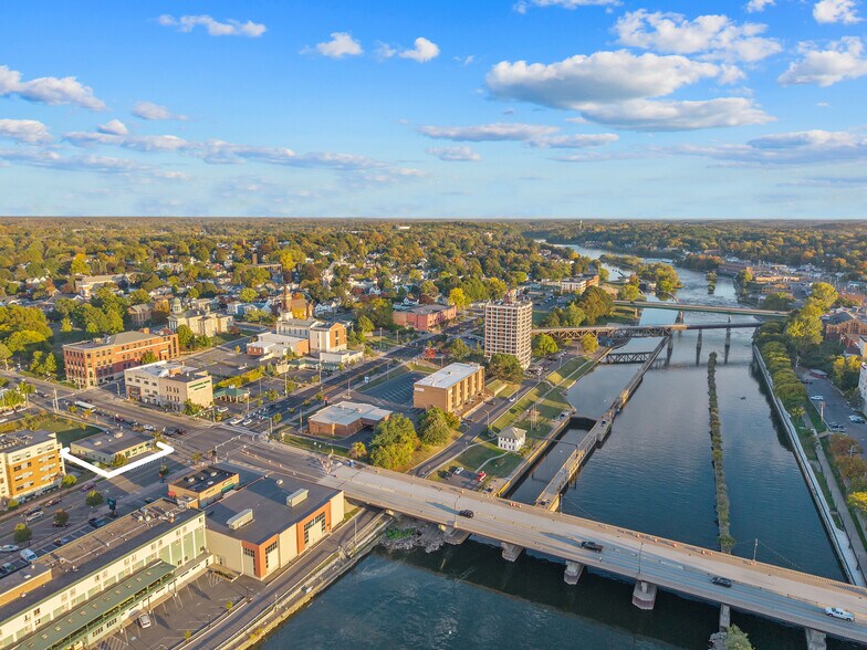 More Photos Of 91 E 1st St, Oswego Office For Sale
