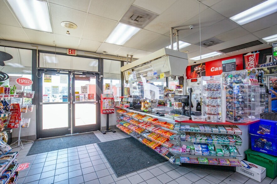 More Photos Of , Las Vegas General Retail For Sale