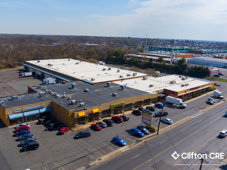 Primary Photo Of 1600 N Olden Avenue Ext, Ewing Flex For Sale