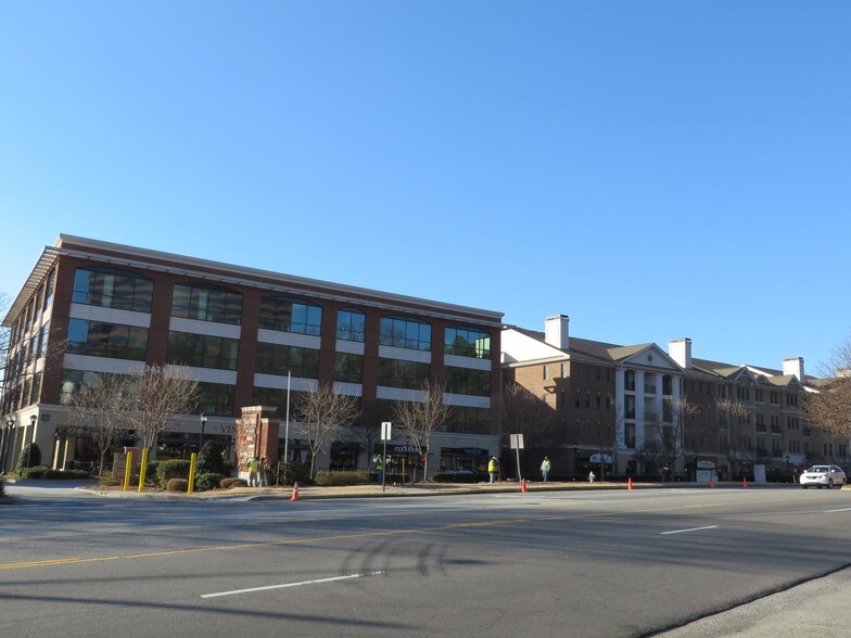 More Photos Of 3621 Vinings Slope SE, Atlanta Loft Creative Space For Sale