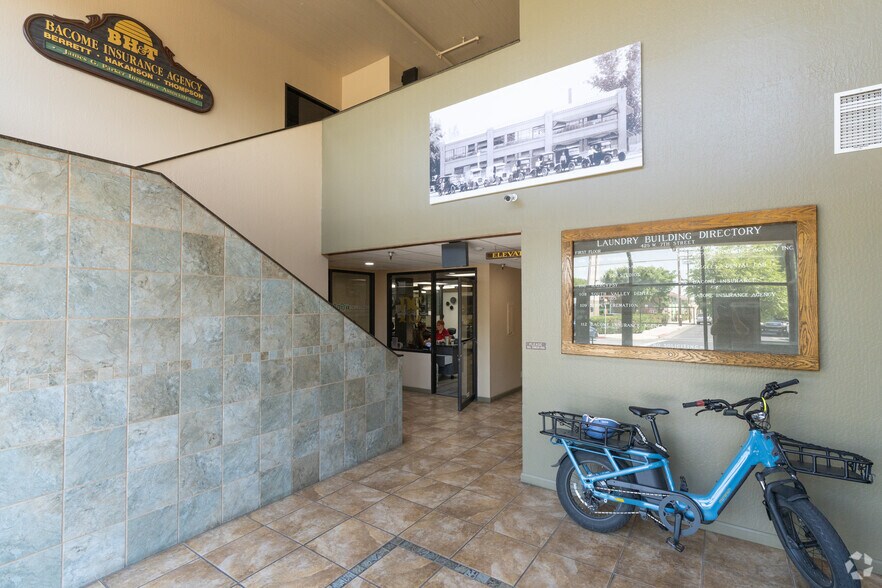 More Photos Of 425 W 7th St, Hanford Office For Sale