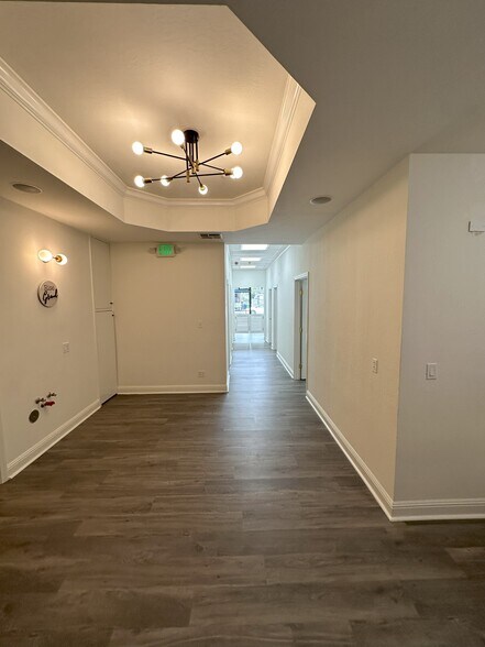 More Photos Of 1122-1126 Clement St, San Francisco Storefront Retail Office For Lease