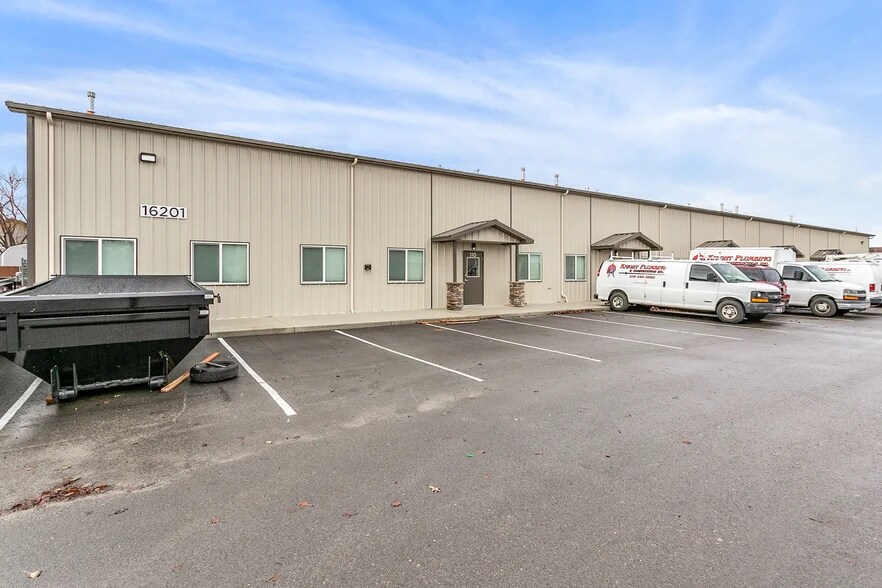 More Photos Of 16201 & 16231 N 20th St, Nampa Warehouse For Lease