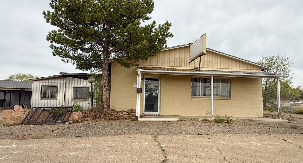 More Photos Of 545 E 100 N, Price Office For Sale