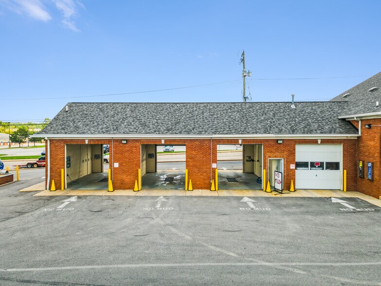 More Photos Of 32500 Lorain Rd, North Ridgeville Carwash For Sale