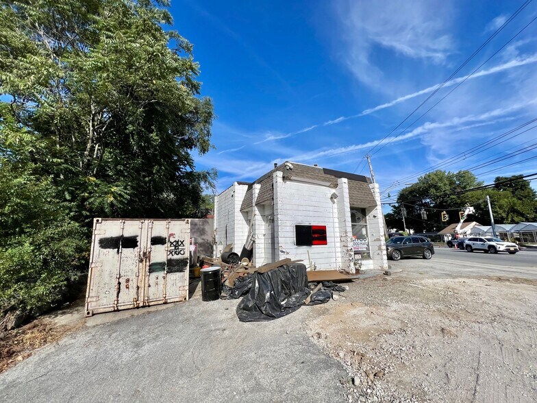More Photos Of 189 Tarrytown Rd, White Plains Service Station For Sale