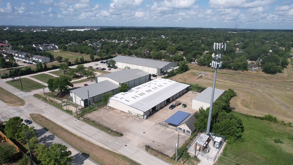 Primary Photo Of 12543 Perry Rd, Houston Warehouse For Sale
