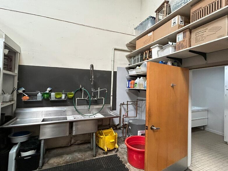 More Photos Of 3450 3rd St, San Francisco Industrial For Lease