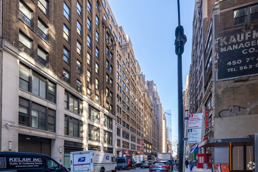 Primary Photo Of 240 W 35th St, New York Office For Lease