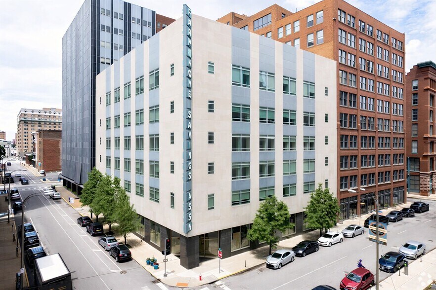 Primary Photo Of 1001 Locust St, Saint Louis Office For Lease