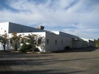 Primary Photo Of 78 Industrial Dr, Delano Warehouse For Lease