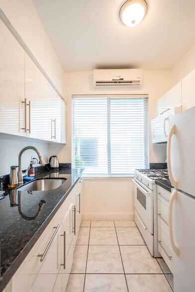 More Photos Of 7936 Harding Ave, Miami Beach Apartments For Sale