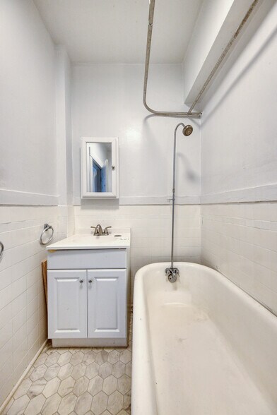 More Photos Of 675 O'Farrell St, San Francisco Apartments For Sale