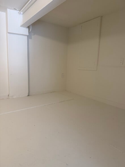 More Photos Of 1808 McAllister St, San Francisco General Retail For Lease