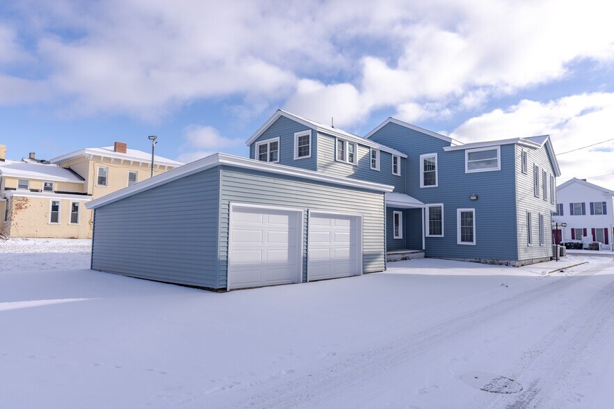 More Photos Of 217 N Washington St, Rome Office For Lease