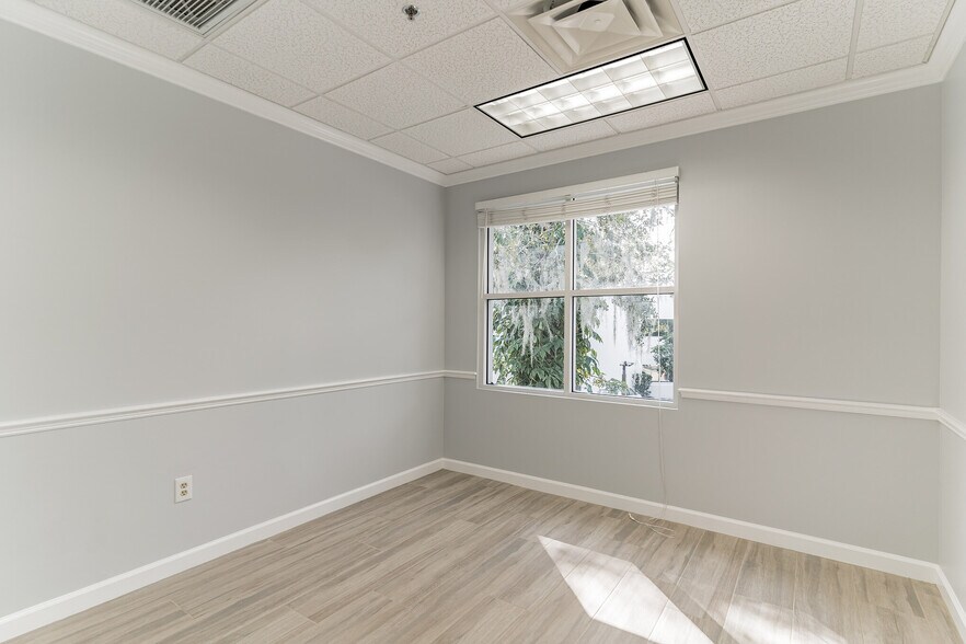 More Photos Of 230 N Westmonte Dr, Altamonte Springs Office For Lease