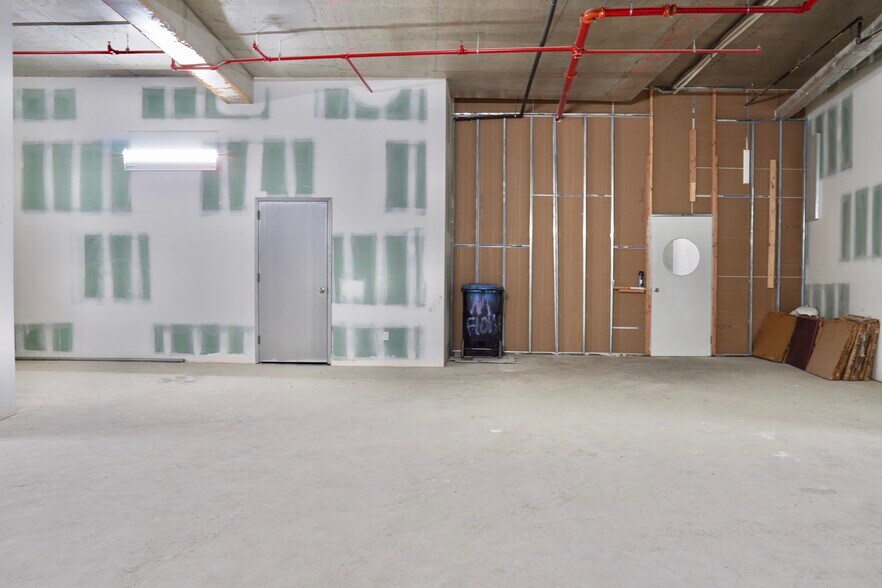 More Photos Of 136-18 Maple Ave, Flushing Apartments For Lease