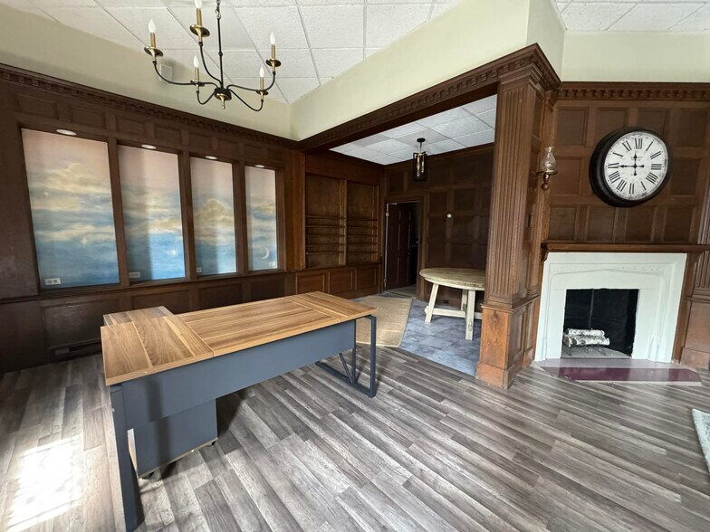 More Photos Of 127 Main St, Cooperstown Storefront For Sale