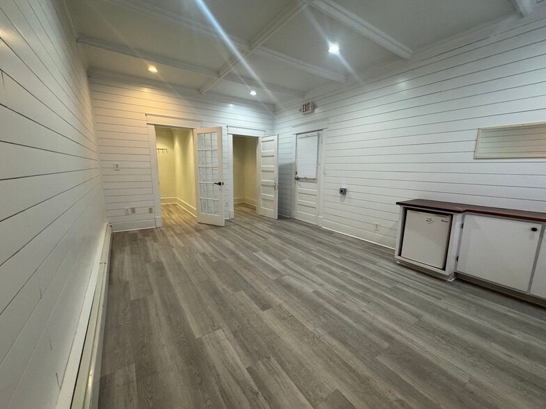 Primary Photo Of 2 Central St, Ipswich Storefront Retail Office For Sale