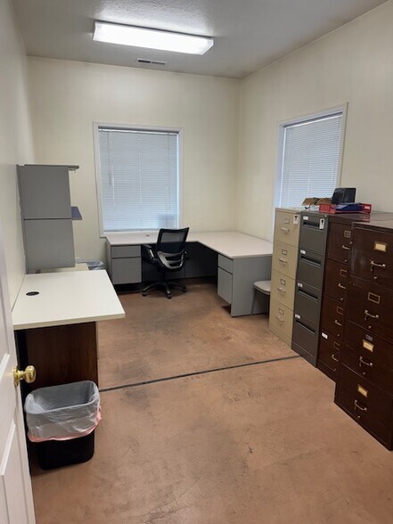 More Photos Of 3312 Wall Ave, Ogden Auto Dealership For Sale