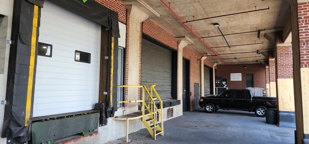 More Photos Of 1650 Gary St, Bethlehem Coworking Space