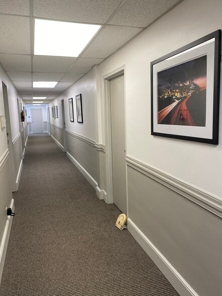 More Photos Of 1244 Clairmont Rd, Decatur Loft Creative Space For Lease