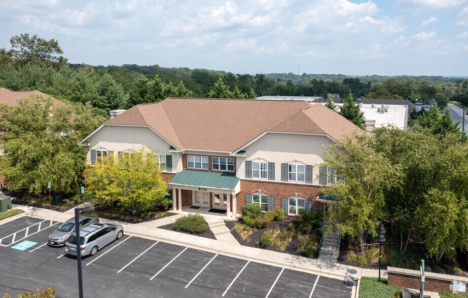 More Photos Of 8170 Lark Brown Rd, Elkridge Office For Lease