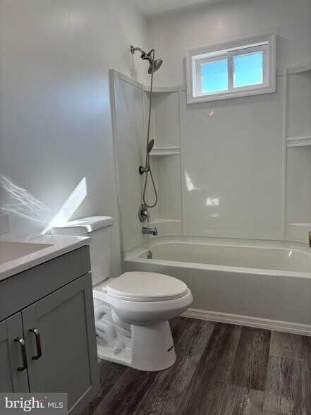 More Photos Of 203 Princeton Ave, National Park Apartments For Sale