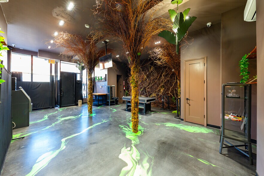 More Photos Of 755 Saint Nicholas Ave, New York Storefront For Lease