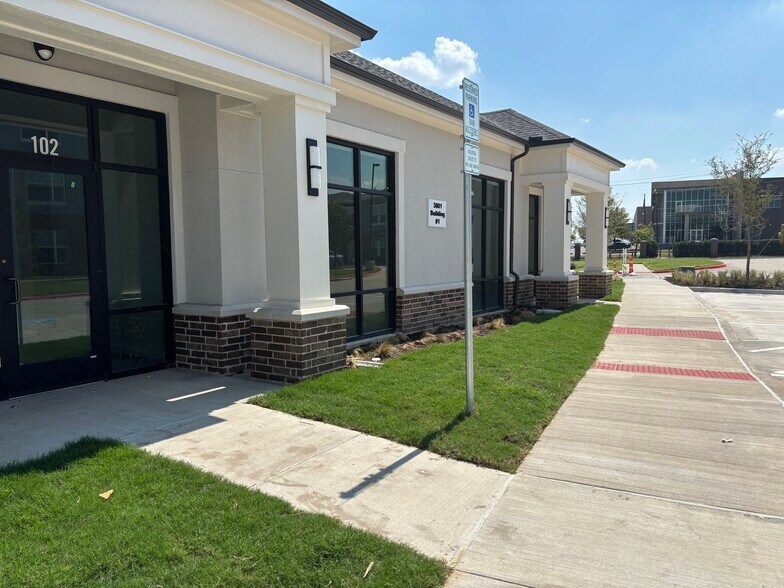 More Photos Of 3801 N Central Expy, McKinney Office For Lease
