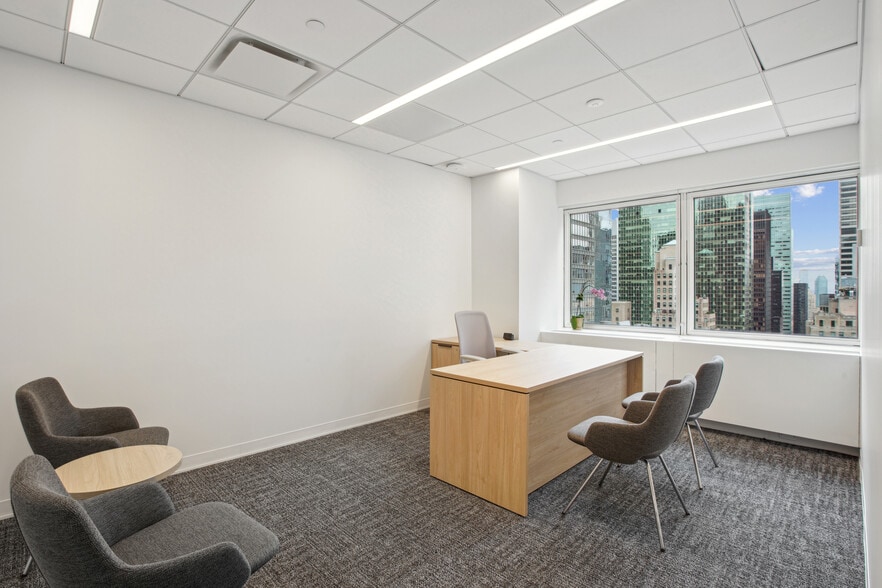 More Photos Of 650 Fifth Ave, New York Office For Lease