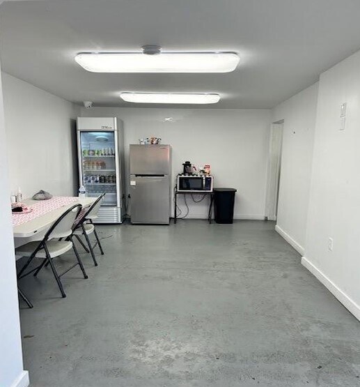 More Photos Of 3842 S Orange Blossom Trl, Orlando Hotel For Sale