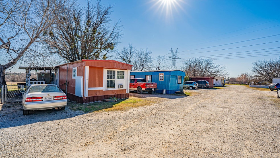 More Photos Of 109 Dill Rd, Weatherford Manufactured Housing Mobile Home Park For Sale