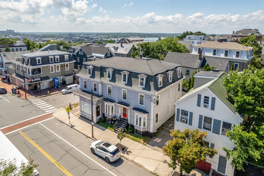 More Photos Of 1 North St, Portland Apartments For Lease