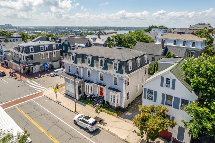 More Photos Of 1 North St, Portland Apartments For Lease