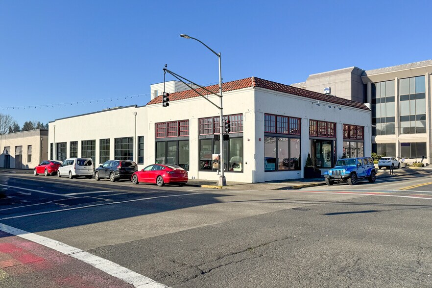 Primary Photo Of 212 Legion Way SW, Olympia Freestanding For Lease