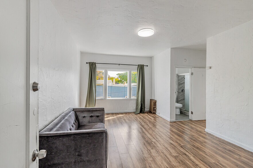 More Photos Of 1360 Berkeley Way, Berkeley Apartments For Sale